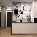 Apartment Renttogo - Prestige Czysta